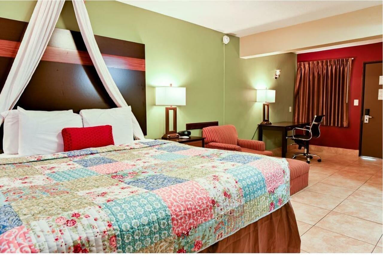 Oceans Beach Resort & Suites Pompano Beach Extérieur photo