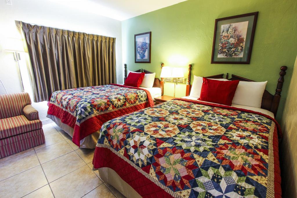 Oceans Beach Resort & Suites Pompano Beach Extérieur photo