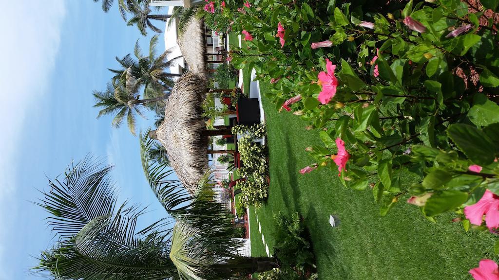 Oceans Beach Resort & Suites Pompano Beach Extérieur photo